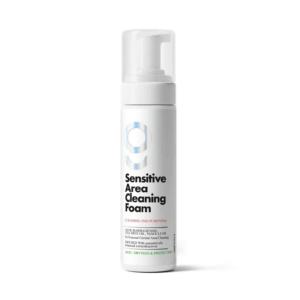 Greenlabel Sensitive Area Whitening Foam 200 ml.